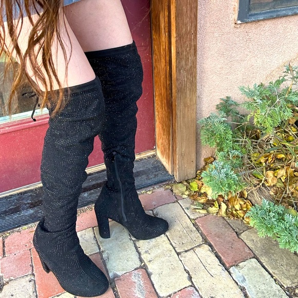 90’s Fashion Forever Thigh High Women’s Boots Suede Rhinestone Studded Size 9 - Picture 3 of 15